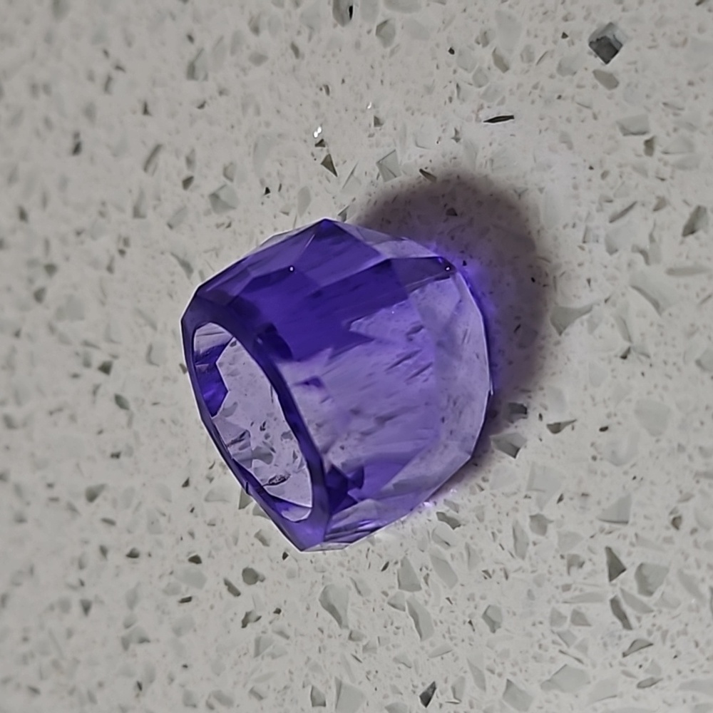 ✨️Fun Fashion Purple Plastic Avon Faceted Ring Size 8/9